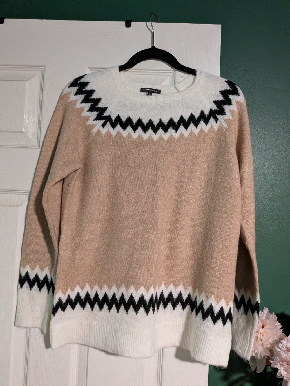 Nordic-inspired Sweater, Sz M